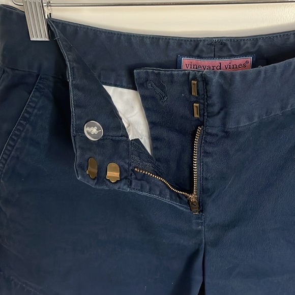 Size 2, Navy Women’s Vineyard Vines shorts - Picture 3 of 6